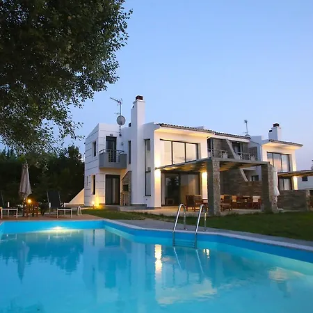 Sunny Sani Luxury فيلة باراليا ساني