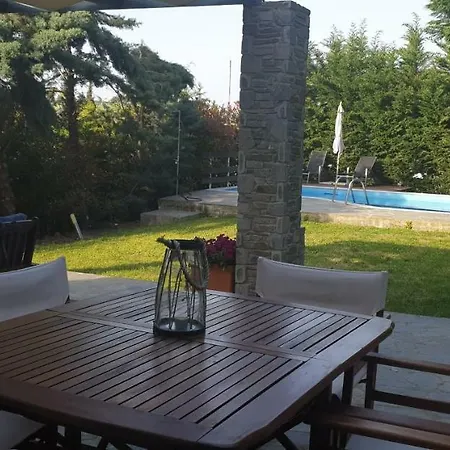 Sunny Sani Luxury *