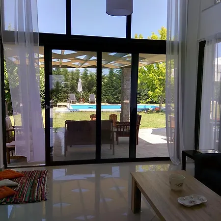 Sunny Sani Luxury *